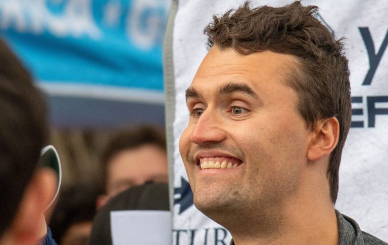 Charlie Kirk Diş Tartışmasının Kökenleri · Livera Dental Clinic Florya İstanbul