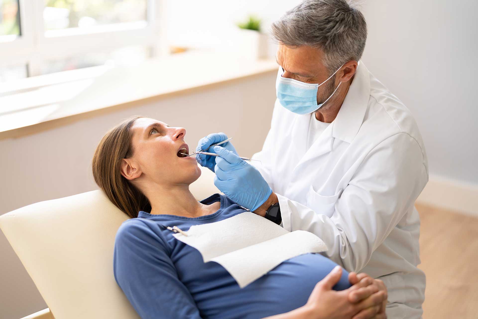 Can Dental Treatment Be Performed During Pregnancy? When and How Is It Done?