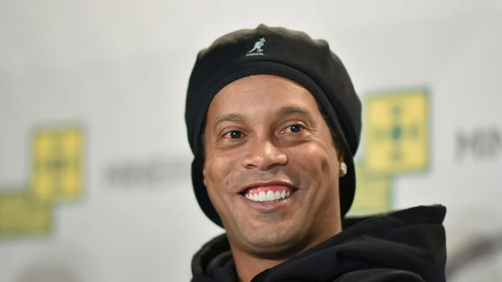 Ronaldinho teeth