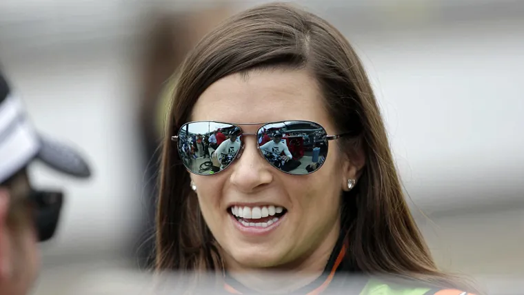 Danica Patrick Dişleri